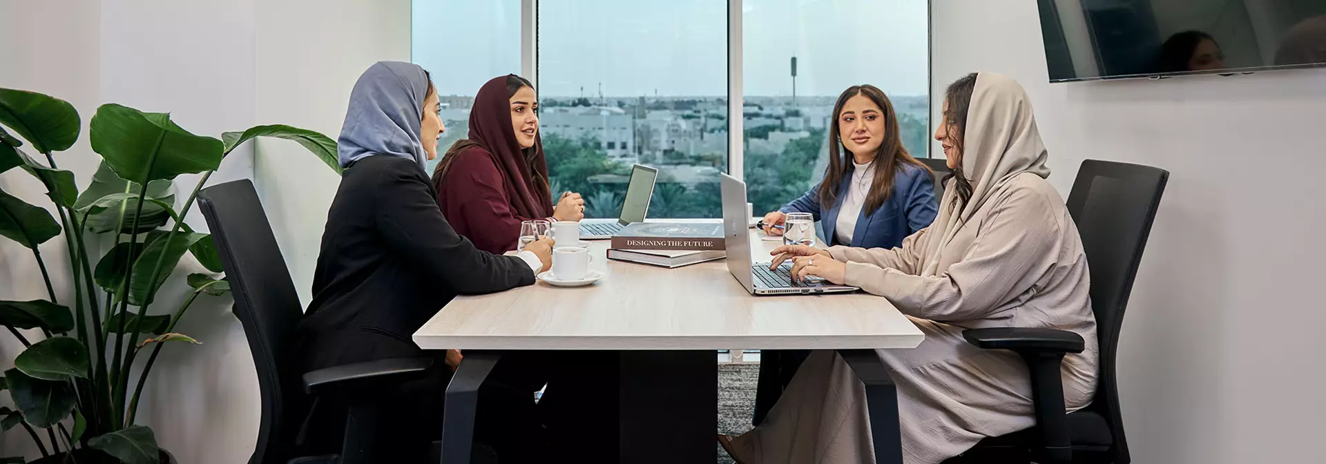 قاعات الاجتماعات