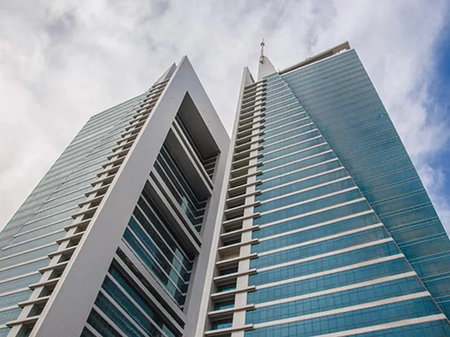 Olaya Towers feature modern architectural design with sleek glass exteriors. Servcorp is located within the towers, offering premium workspace solutions.