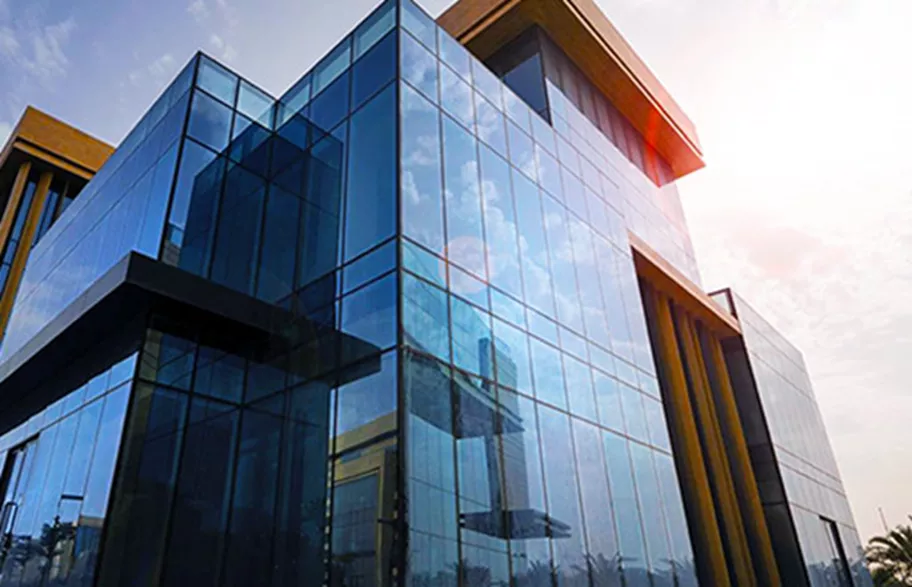 Laysen Valley’s striking glass architecture stands out in Riyadh’s business district, home to Servcorp’s premium offices in a landmark setting.